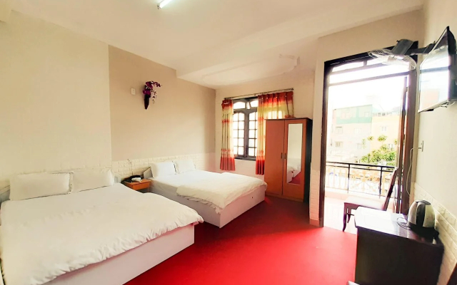 Rain Star Hotel