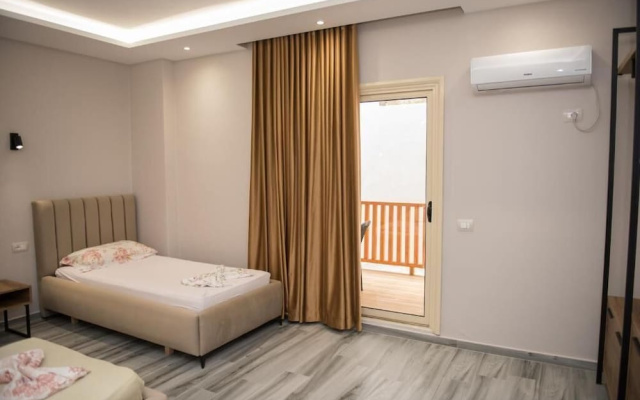 New Donantelo Hotel