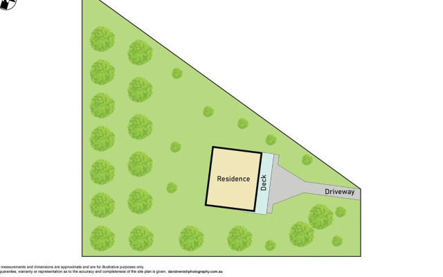 SUMMERDAZE Hyams Beach 4pm check out Sundays except Peak season