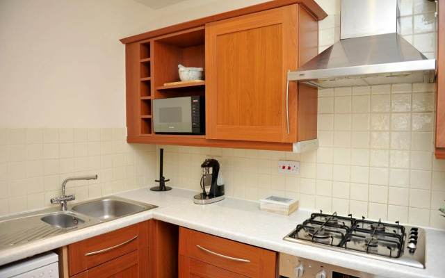 Hunters Wharf River View by Select SA