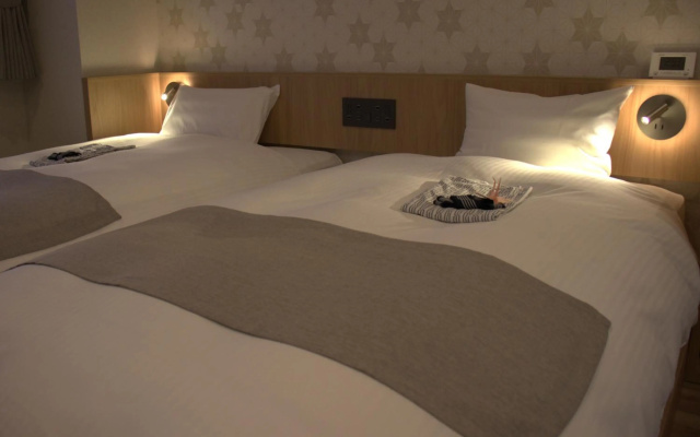 Tokyo Inn – Guest Rooms – Tokyo