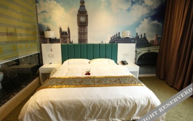 Qingchun Zhu Fashion Hotel