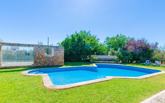 CAN SALAT - Villa for 9 people in Lloseta.