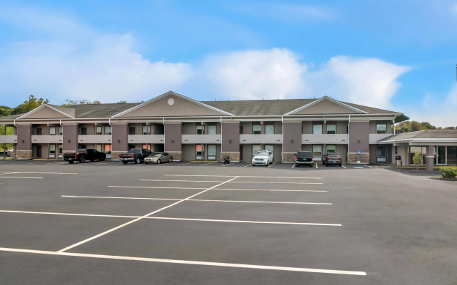 Quality Inn Waterbury East