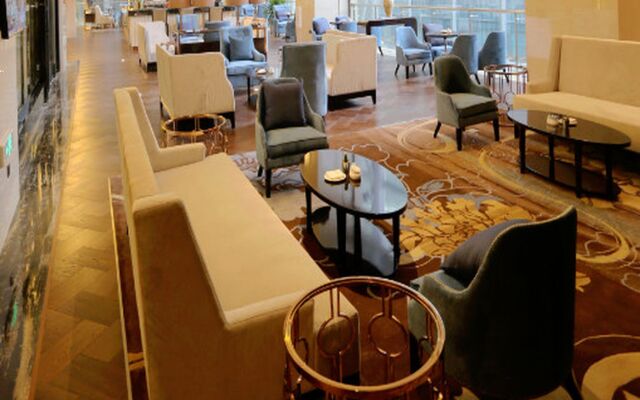 Grand Skylight International Hotel