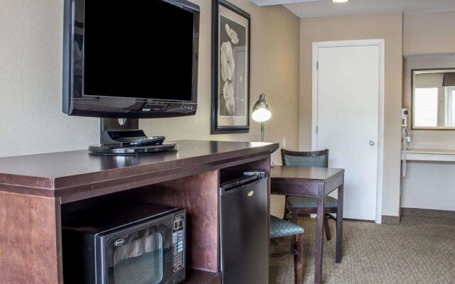 Red Roof Inn Tucson Downtown – University