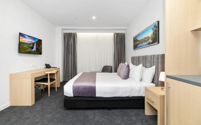 Christchurch City Hotel