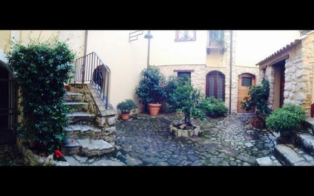 Bed And Breakfast Mblò