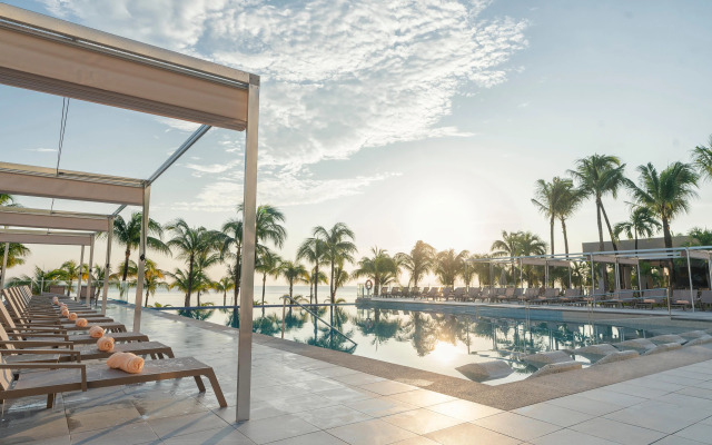 Hotel Riu Caribe - All Inclusive