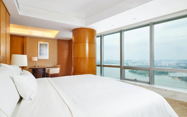 The Westin Nanjing Xuanwu Lake