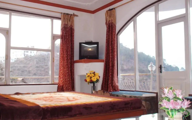 Hotel Victoriya Palace