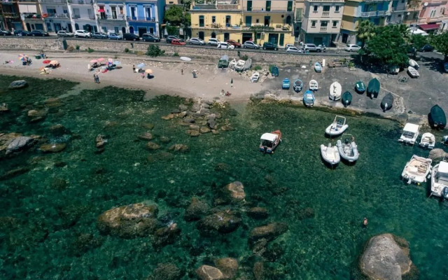 Homstel Beach - Taormina Hostel