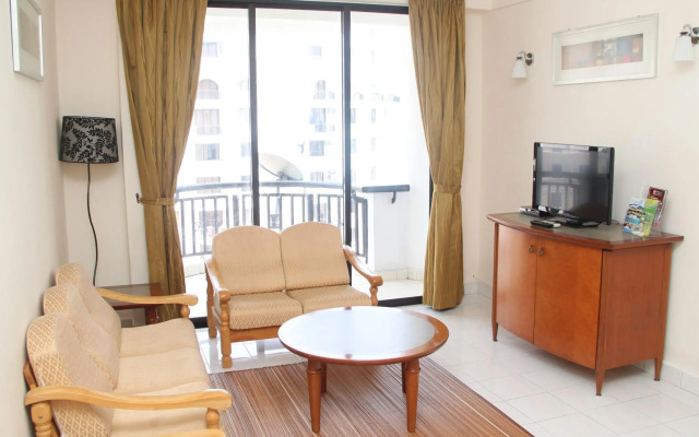 Marina Crescent Condominium