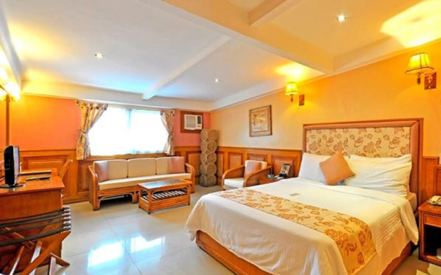 Red Coconut Beach Hotel
