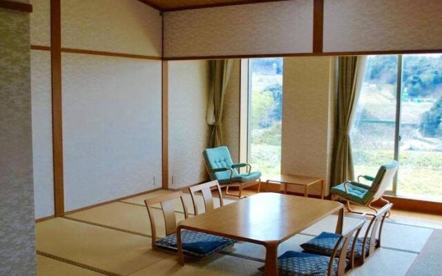 Green Squalle Sekigane