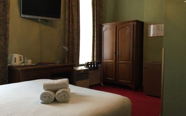 Station Hotel