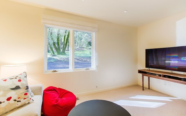 3380 Vigilante Rd Home by RedAwning