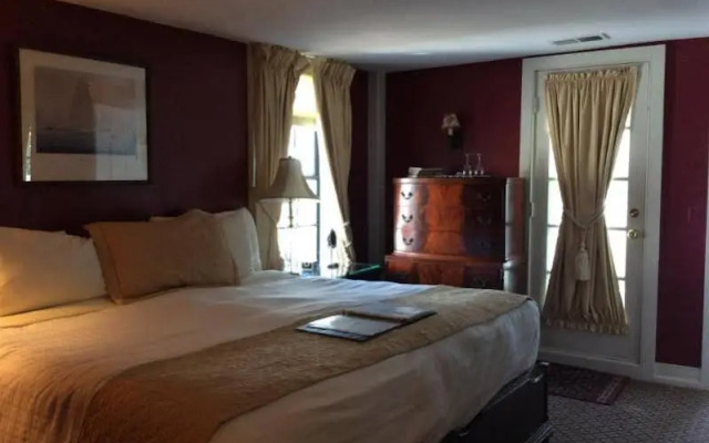 Samuel Durfee House B&B