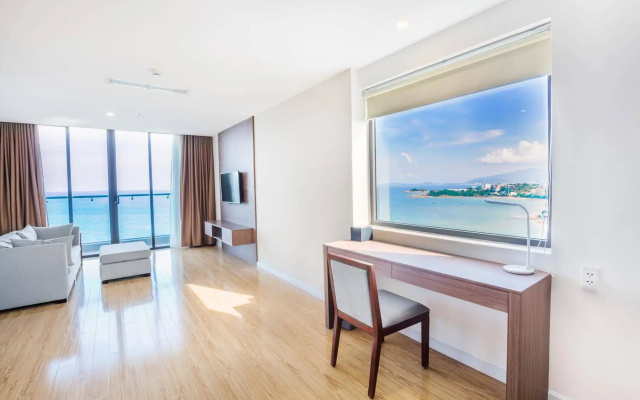 King Town Grand Hotel & Wedding Center