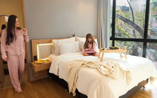 Cozy Aparta-suite Stadio Rosa Negra