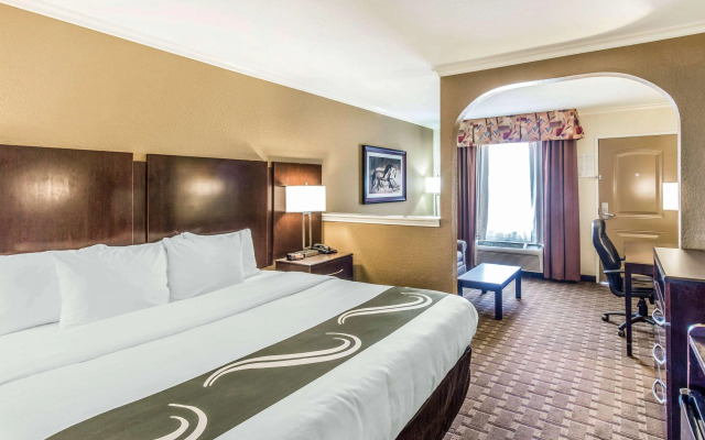 Quality Inn & Suites