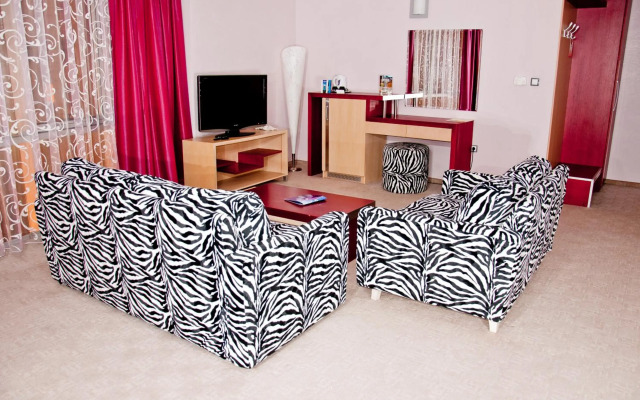 Hotel Noris