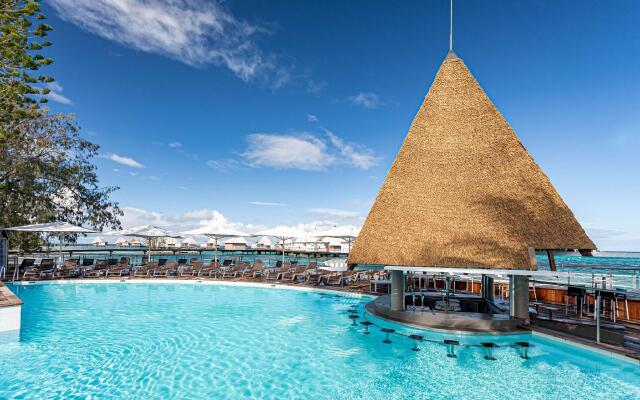 DoubleTree by Hilton Noumea Ilot Maitre Resort