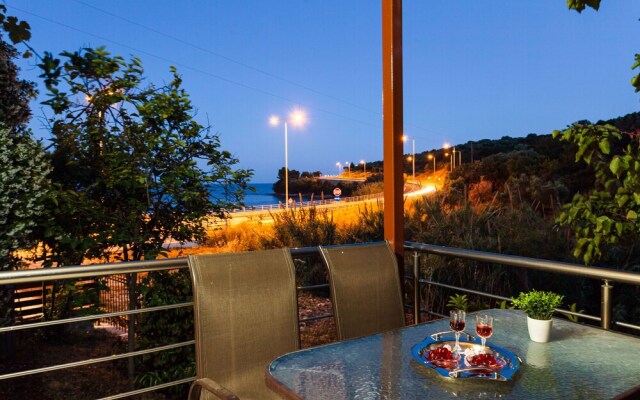 Vina's Cozy Flat Next To The Beach