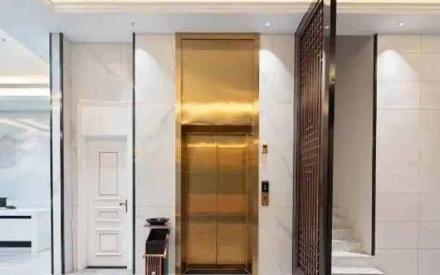 Ritz-Man Hotel Zhangzhou (Baimajing store)