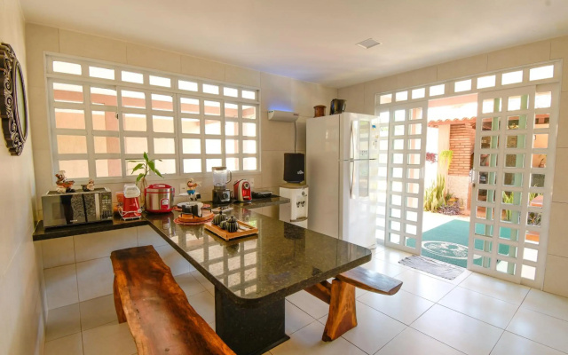 Casa de Praia Pouso das Fadas com Arrumadeira e Cozinheira