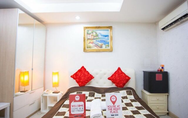 OYO 102 Diamond Residence Silom