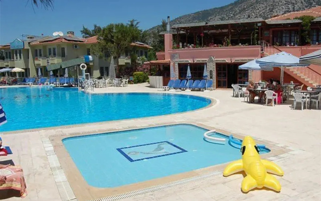 Hotel Leda