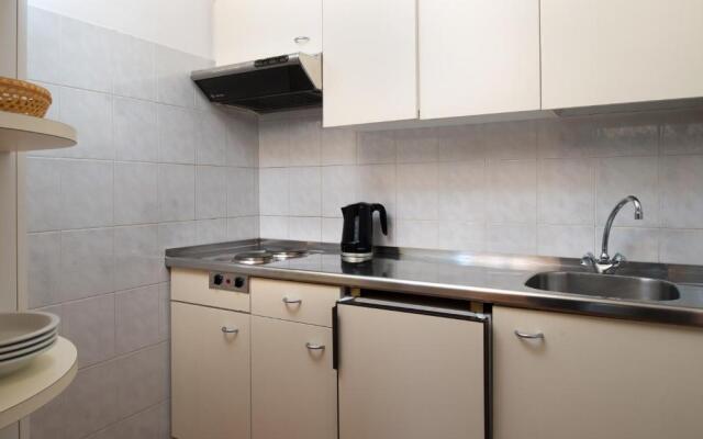 Apartments Lores