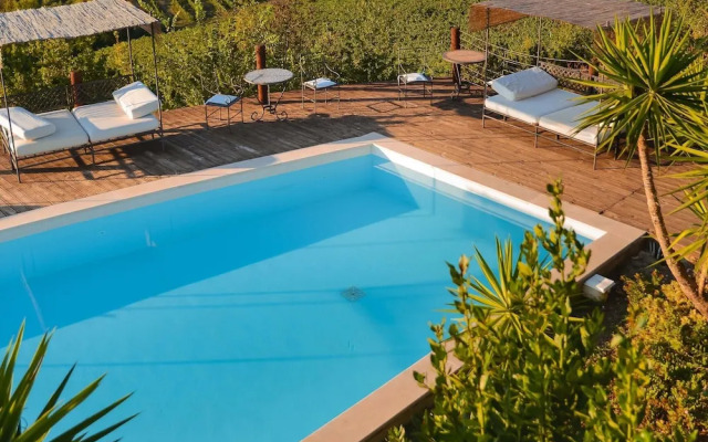 Serene Apartment in Ascoli Piceno with Hot Tub