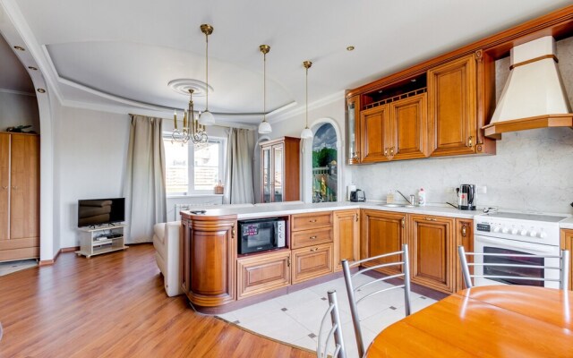 Simply Comfort, Modern Townhome, Sauna