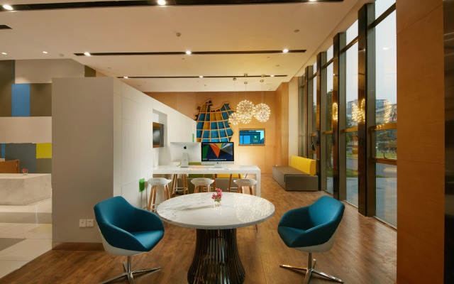 Holiday Inn Express Leshan City Square by IHG