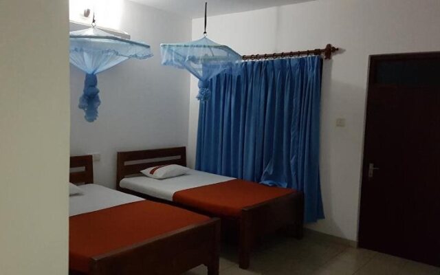 Acacia Holiday inn