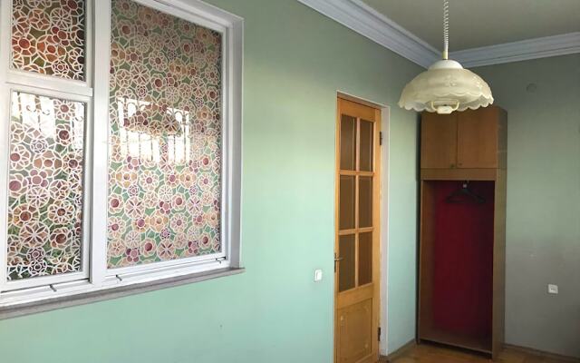 Goldway Hostel