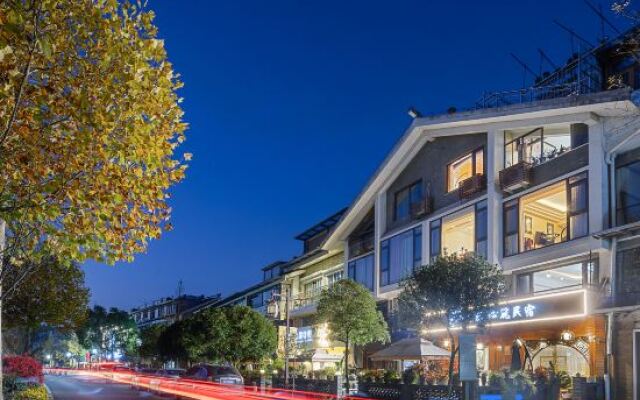 Floral Hotel·Xinzhu Hotel (Xiandu scenic spot shop)