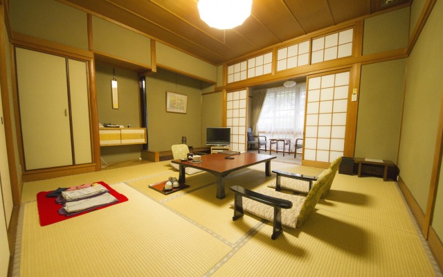 Mikuniya