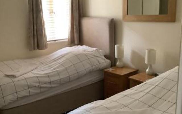 Simpson's Apartments Rugby Ltd