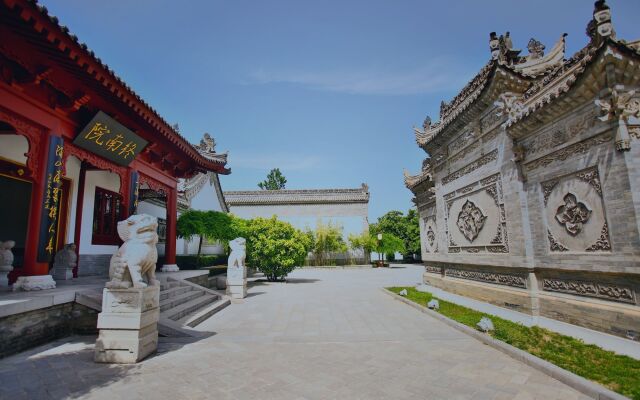 ZuoYouKe Qinling West Brigade Hotel