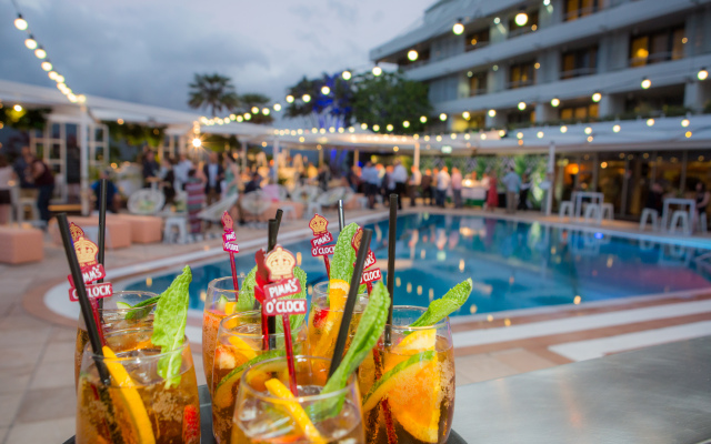 Pullman Reef Hotel Casino