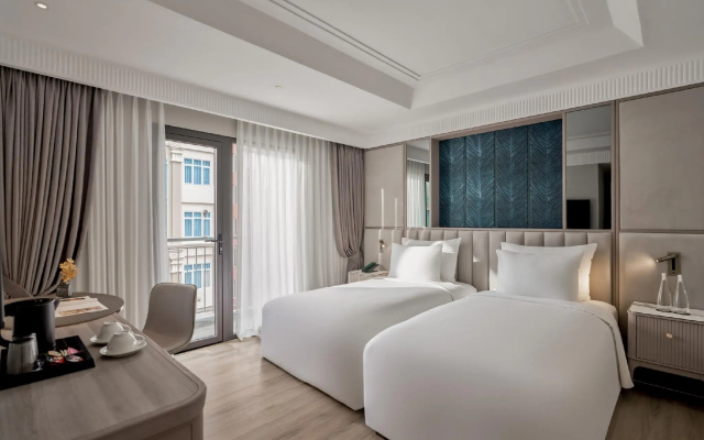 La Siesta Premium Saigon Central – Guest Rooms – Ho Chi Minh City