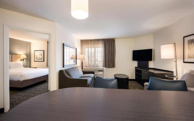 Sonesta Simply Suites Plano Frisco