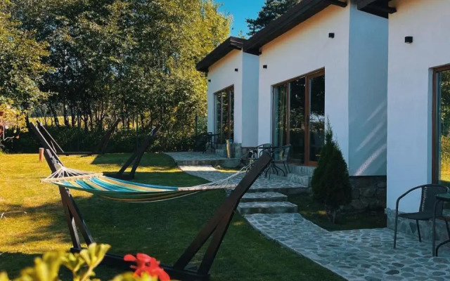 Silver Bungalow