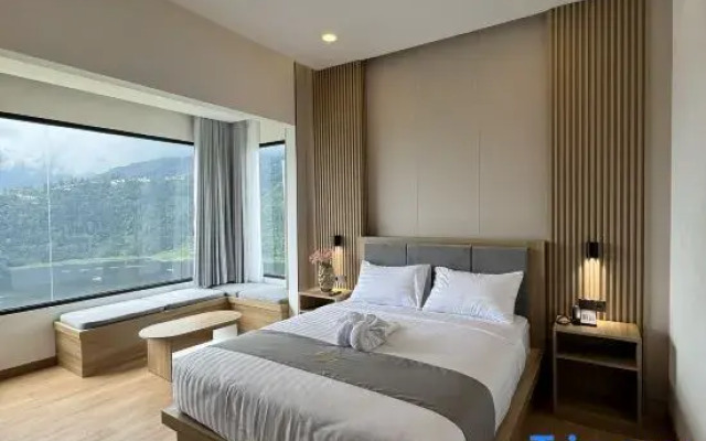 Orion Villa Telaga Menjer