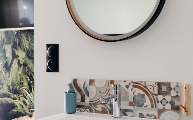 La Villa d'Hélène Chambres d’hôtes et Appartements-Cluses