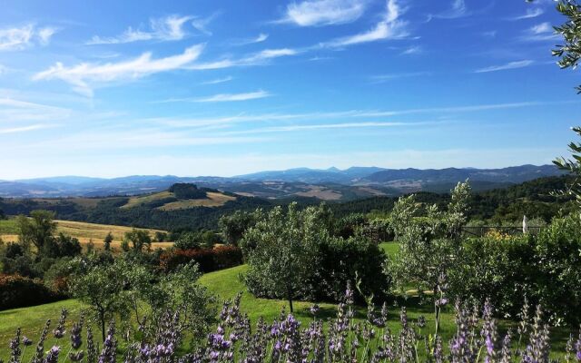 Relais Poggio del Melograno