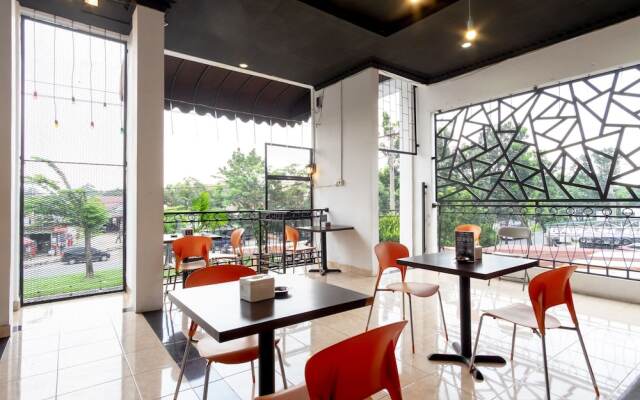 Yvel Homestay by OYO Rooms